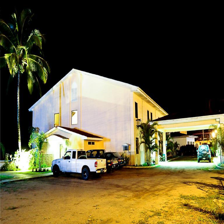 Hotel Presidente Selva La Merced  Exteriér fotografie